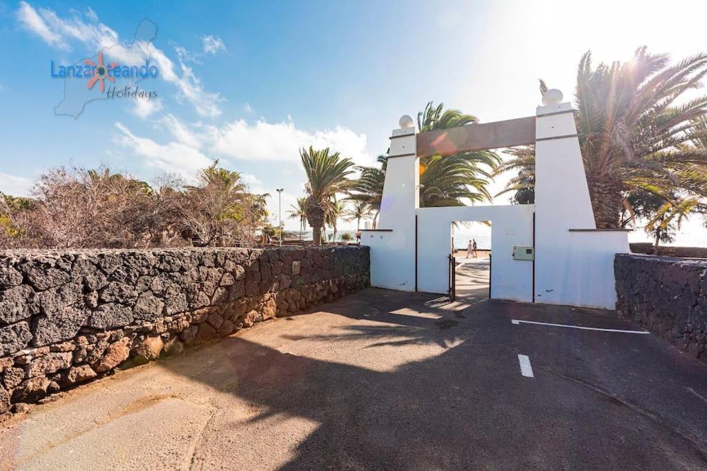 Casita El Faro En Playa Bastian Aircon In The Bedrooms Vv Costa Teguise Zewnętrze zdjęcie